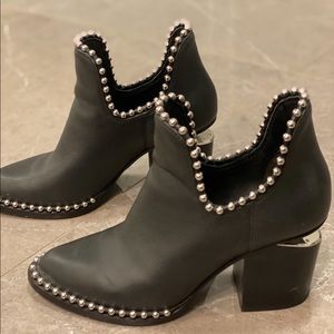 Alexander wang Gabi booties Size 8. No box